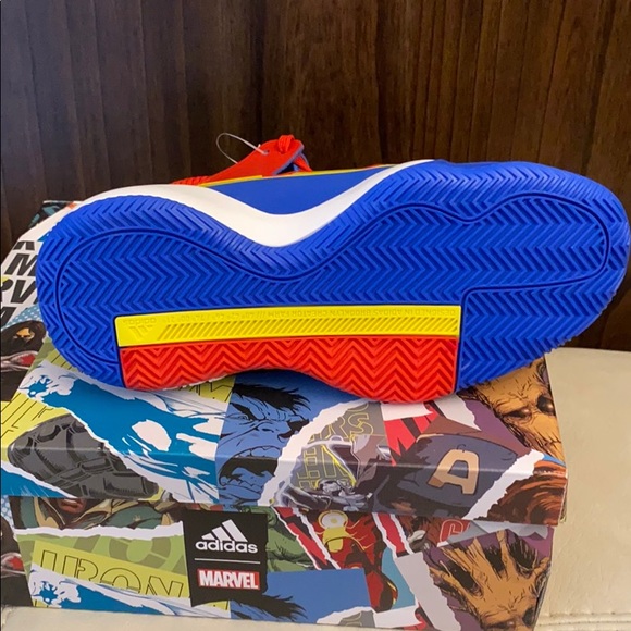 Adidas Captain Marvel’s Hi tops - Picture 8 of 14